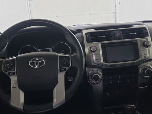 Used 2017 Toyota 4Runner Limited image 12