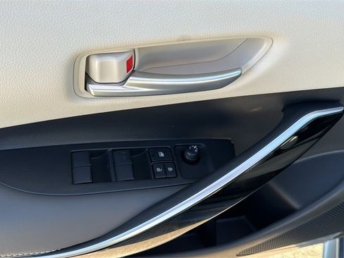 New 2026 Toyota Corolla XLE image 15