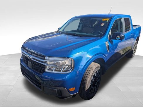 Used 2024 Ford Maverick Lariat image 4