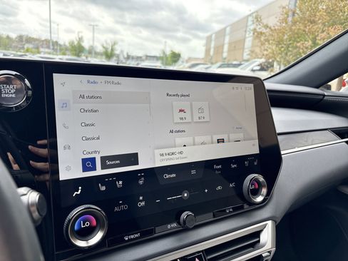 Used 2023 Lexus RX 350 Premium w/ Accessory Package image 23