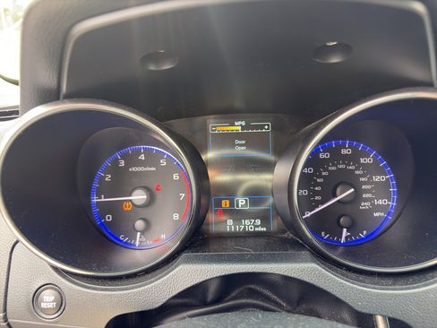 Used 2019 Subaru Outback 2.5i Touring w/ Popular Package #3A AWD/4WD image 8