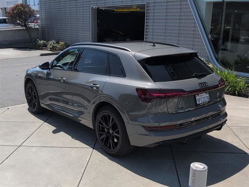 Used 2023 Audi e-tron Chronos w/ Chronos Package AWD/4WD image 7