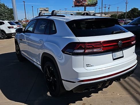 New 2026 Volkswagen Atlas Cross Sport SEL R-Line AWD/4WD image 7