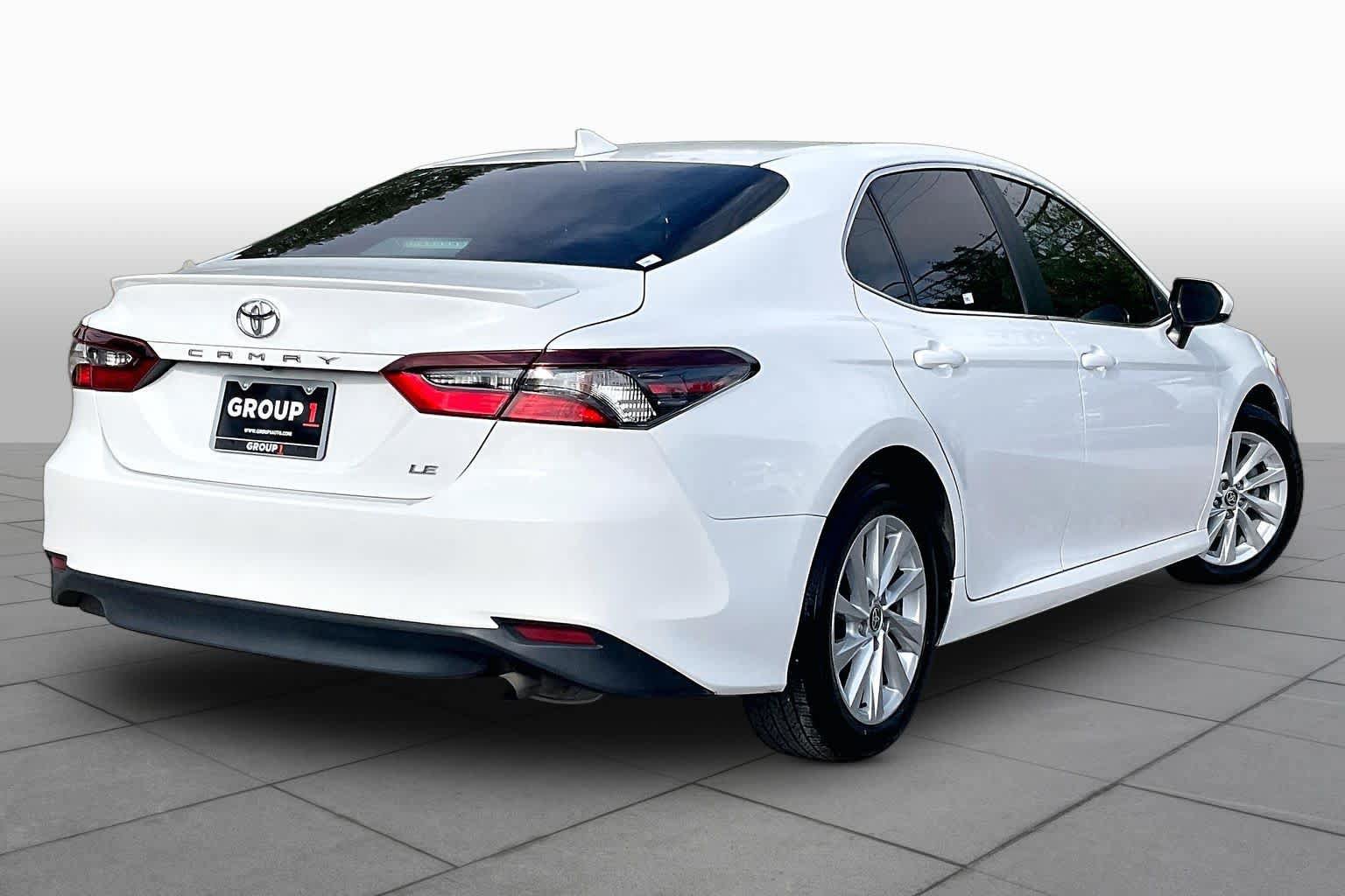 Used 2023 Toyota Camry LE FWD image 13
