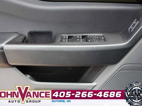 Used 2024 Ford F250 XLT AWD/4WD image 32