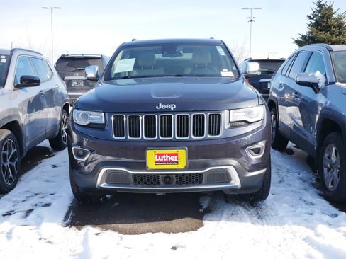 Used 2014 Jeep Grand Cherokee Limited w/ Luxury Group II image 2