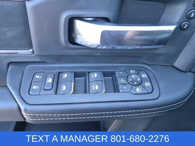 New 2026 RAM 2500 Laramie AWD/4WD image 17