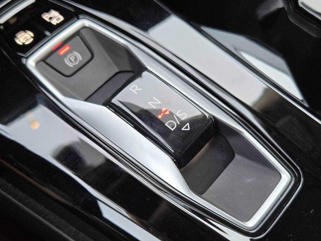 Used 2025 Audi Q5 Prestige AWD/4WD image 26