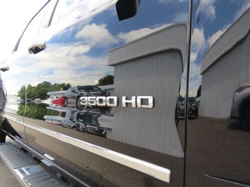 Used 2015 Chevrolet Silverado 3500 LTZ AWD/4WD image 12
