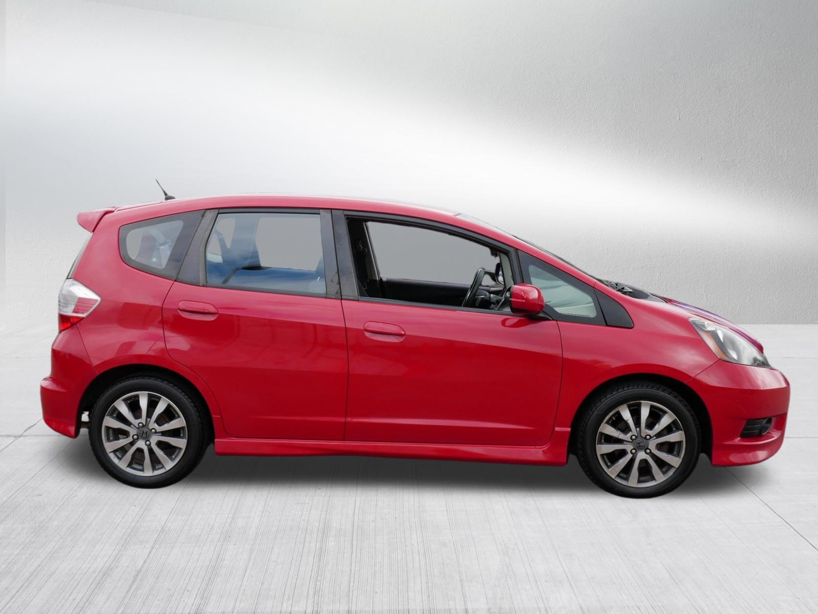 Used 2013 Honda Fit Sport image 8