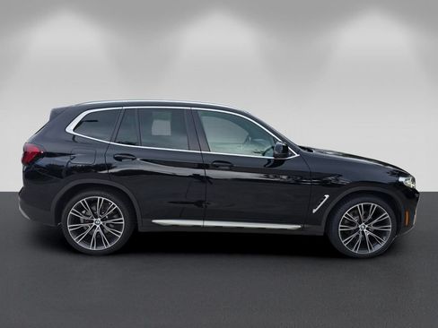 Certified 2024 BMW X3 sDrive30i w/ Convenience Package RWD image 3
