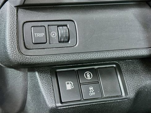 Used 2019 Honda Insight EX image 10