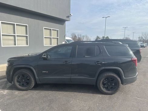 Used 2023 GMC Acadia AT4 w/ Technology Package image 8