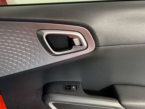 Used 2022 Kia Soul LX w/ Technology Package FWD image 34