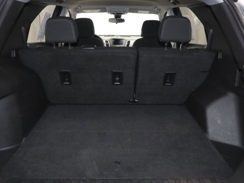 Used 2022 Chevrolet Equinox LT AWD/4WD image 16