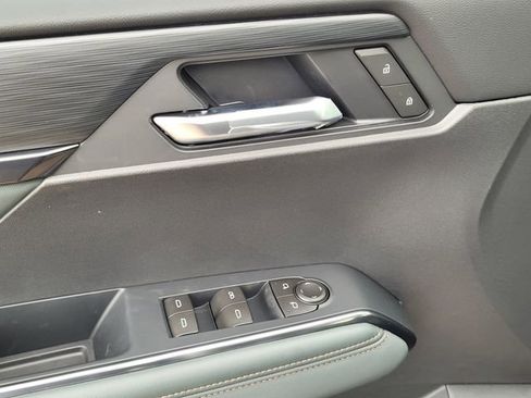 New 2026 GMC Acadia AT4 w/ Luxury Package image 22