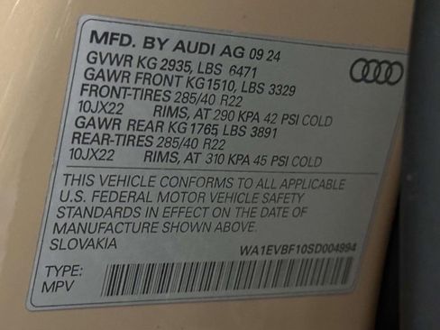 Used 2025 Audi Q8 Premium Plus w/ Premium Plus Package AWD/4WD image 36