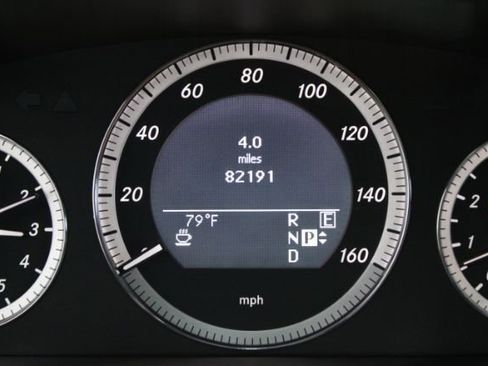 Used 2011 Mercedes-Benz E 350 4MATIC Sedan image 16