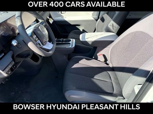 New 2026 Hyundai Ioniq 5 SE image 4