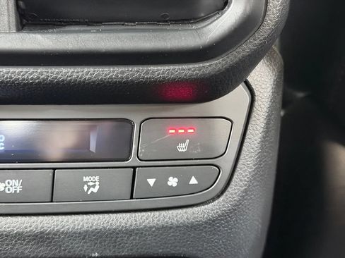 Used 2025 Honda Ridgeline Black Edition image 31