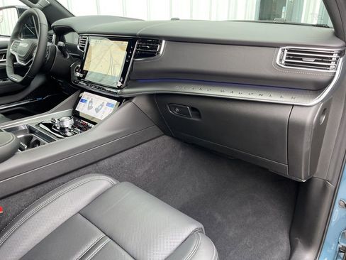 New 2026 Jeep Grand Wagoneer Summit image 49