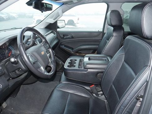 Used 2020 Chevrolet Tahoe LS image 3