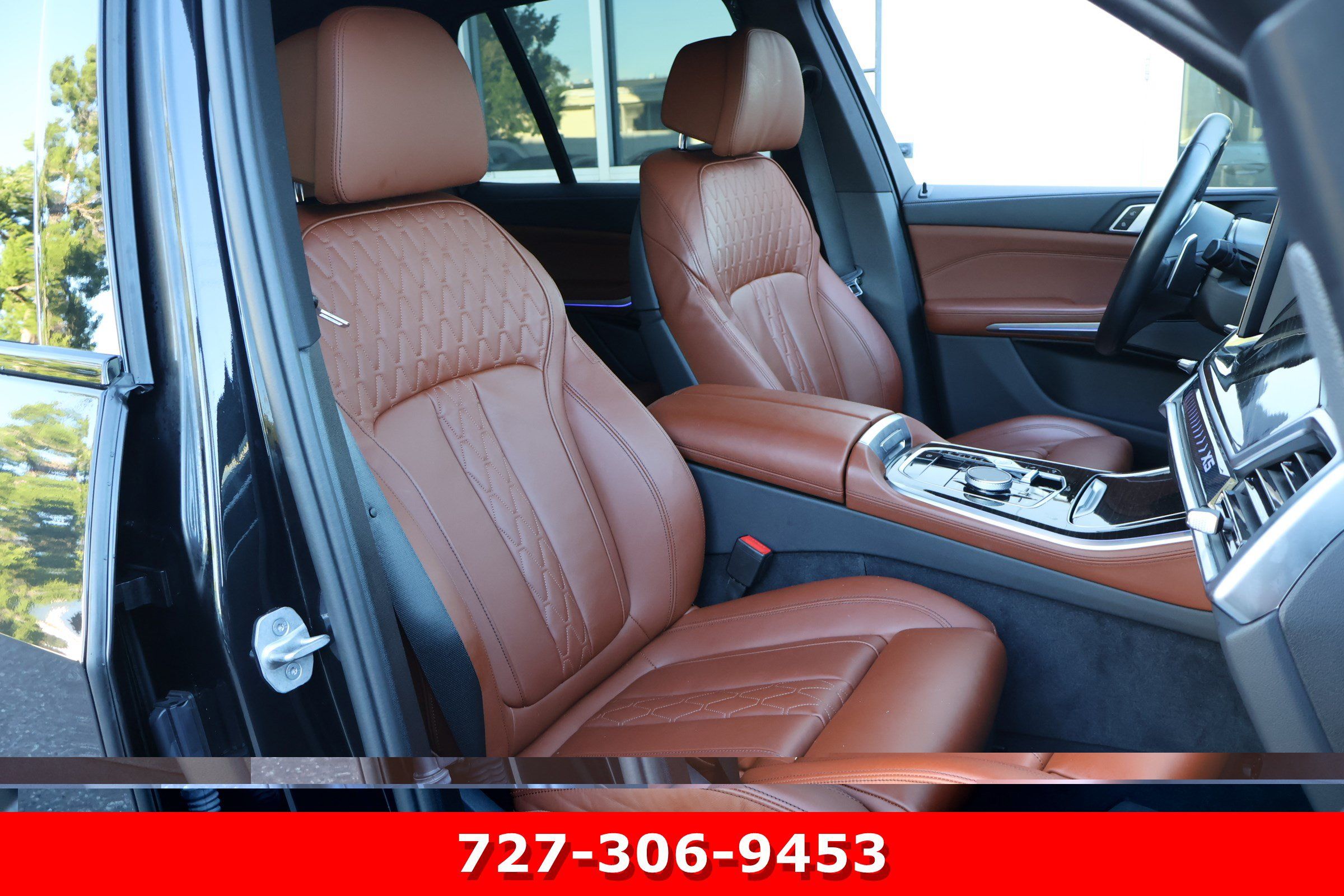 Used 2024 BMW X5 xDrive40i w/ M Sport Package AWD/4WD image 21