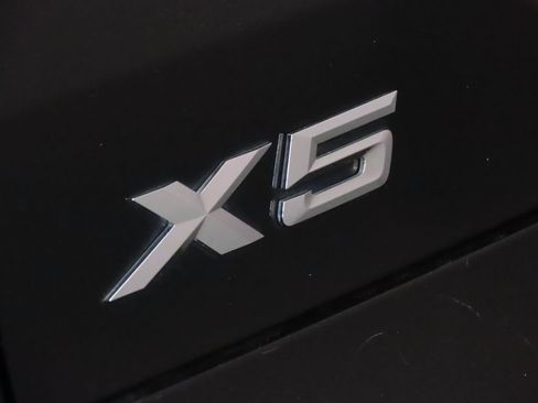 Used 2019 BMW X5 xDrive40i AWD/4WD image 12