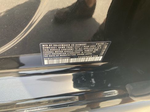 New 2025 Volkswagen Golf SE image 24