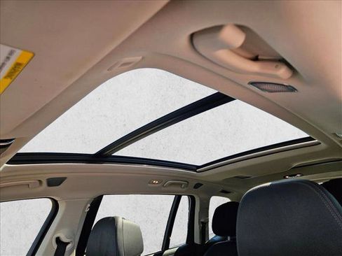 Used 2020 BMW X7 xDrive40i w/ Premium Package image 17