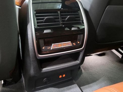 Used 2026 BMW X5 xDrive40i w/ M Sport Package AWD/4WD image 30