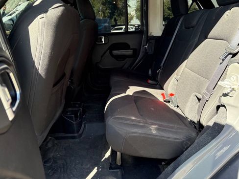 Used 2020 Jeep Wrangler Unlimited Sport S AWD/4WD image 11