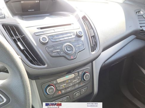 Certified 2018 Ford Escape SE image 18