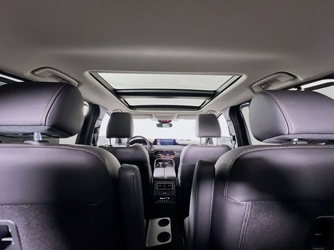 Certified 2025 MAZDA CX-90 Plug-In Hybrid w/Premium Sport image 42