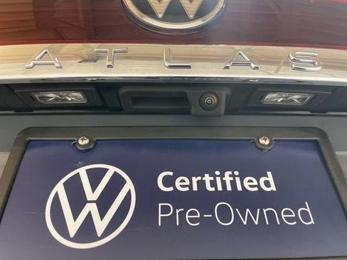 Certified 2024 Volkswagen Atlas Cross Sport SEL Premium R-Line AWD/4WD image 9