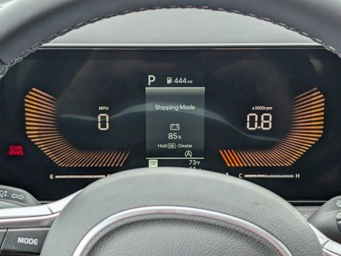 Used 2025 Kia Sorento S w/ Panoramic Sunroof Package image 21