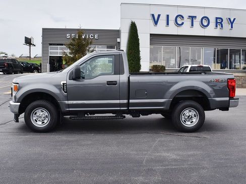 Used 2021 Ford F250 XL w/ Power Equipment Group AWD/4WD image 2