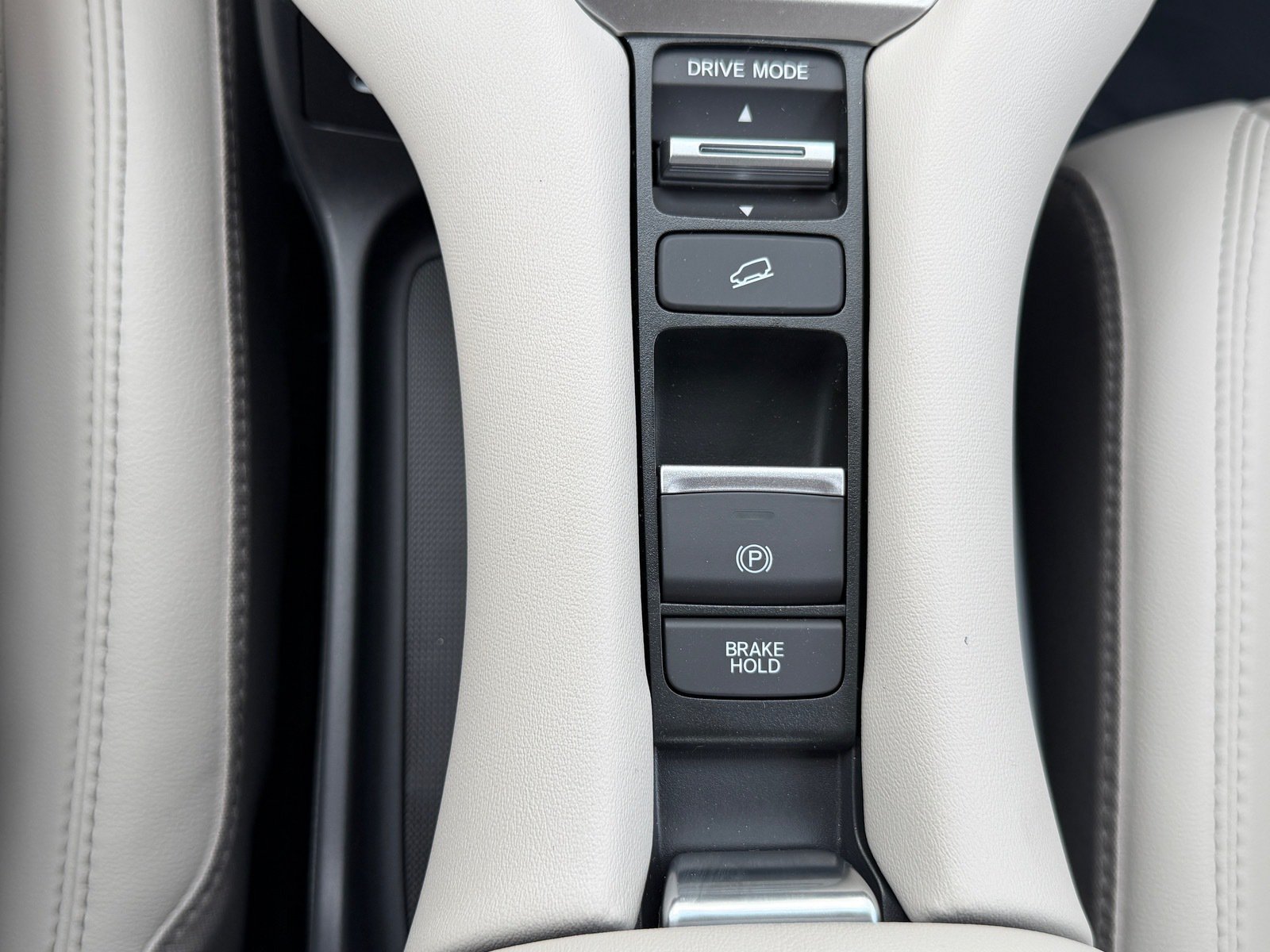 New 2027 Honda HR-V EX-L image 28