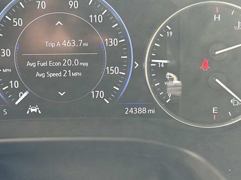 Used 2023 Buick Enclave Avenir w/ Avenir Technology Package FWD image 26