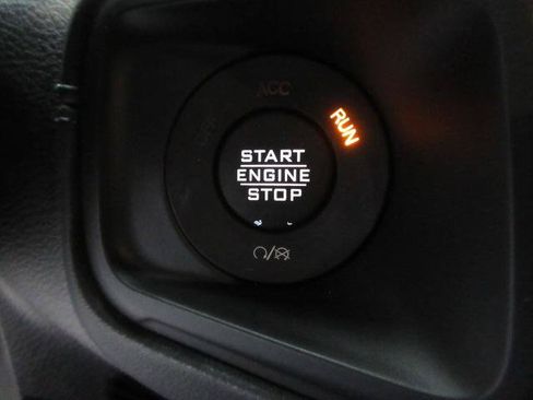 Used 2024 Jeep Wrangler Unlimited Sahara w/ Safety Group AWD/4WD image 21