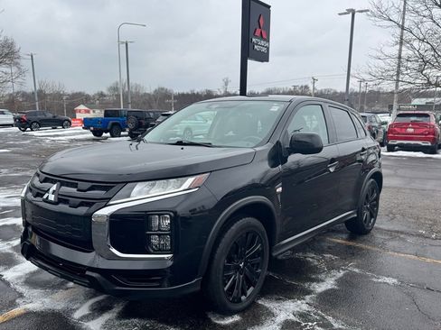 Used 2022 Mitsubishi Outlander Sport LE image 6