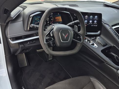 Certified 2021 Chevrolet Corvette Stingray Preferred Cpe w/ Z51 Performance Package image 16