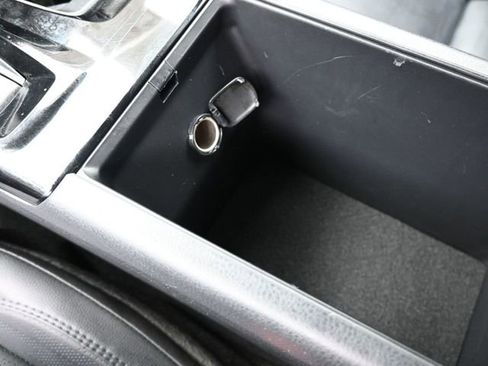 Used 2025 Toyota Camry LE image 21