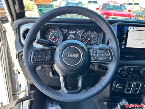 Used 2024 Jeep Wrangler Unlimited Sport AWD/4WD image 21