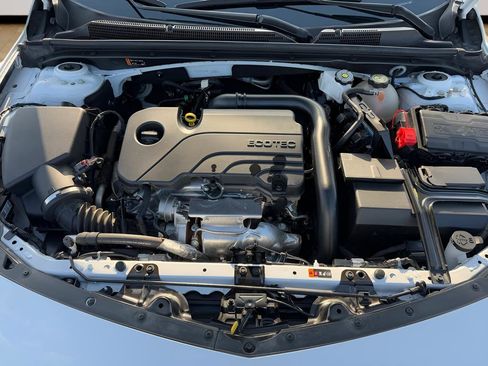 Used 2024 Chevrolet Malibu LT image 16