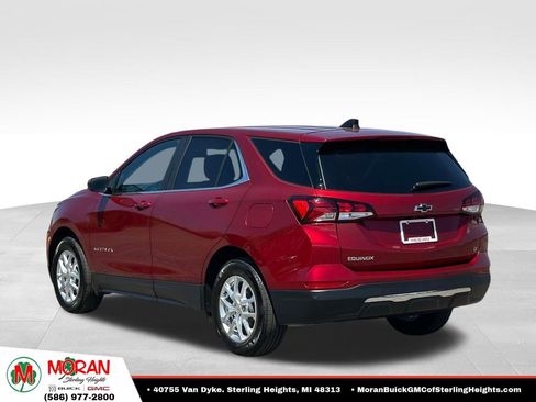 Certified 2024 Chevrolet Equinox LT w/ LPO, Floor Liner Package FWD image 3