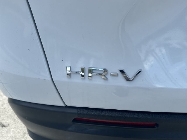 Used 2024 Honda HR-V LX image 9