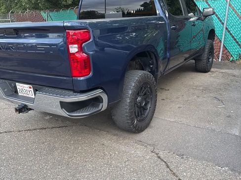 Used 2021 Chevrolet Silverado 1500 LT w/ All Star Edition Plus image 5