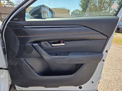 Used 2025 MAZDA CX-50 AWD 2.5 S w/ Premium Plus Pkg image 27