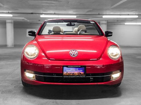 Used 2013 Volkswagen Beetle Turbo FWD image 12